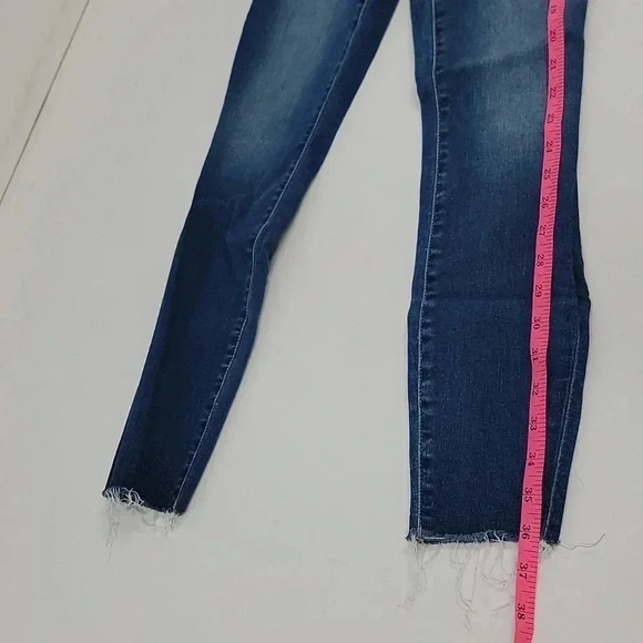 Good American good waist crop raw edge - Picture 5 of 15